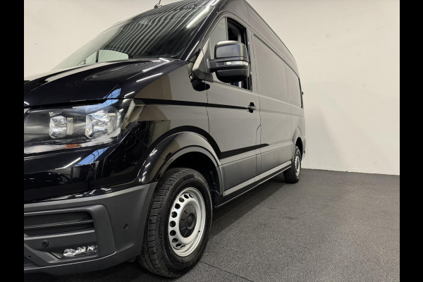 Volkswagen Crafter 2.0 TDI 177pk Automaat L3H3 / L2H2 Highline Camera Carplay Trekhaak Cruise control  Massage stoel