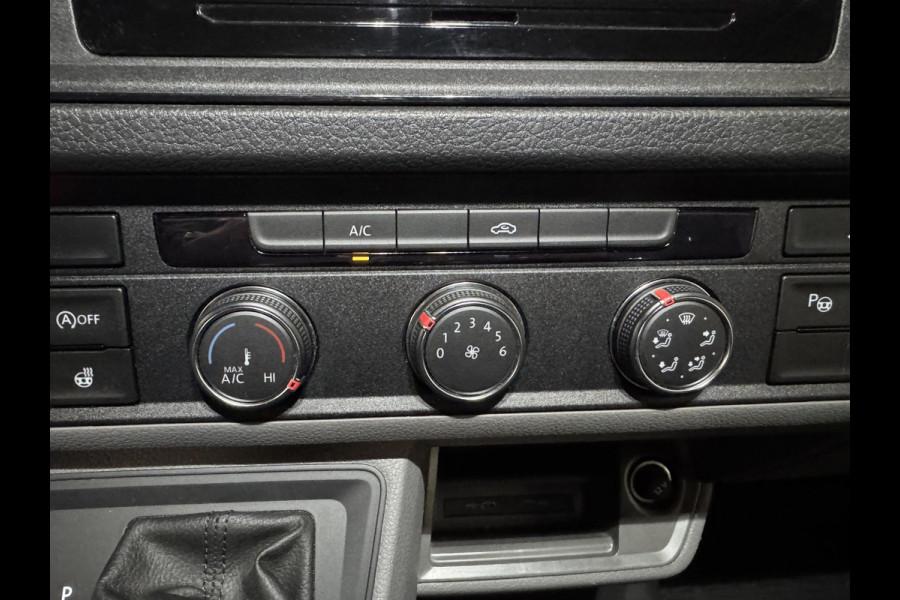Volkswagen Crafter 2.0 TDI 177pk Automaat L3H3 / L2H2 Highline Camera Carplay Trekhaak Cruise control  Massage stoel