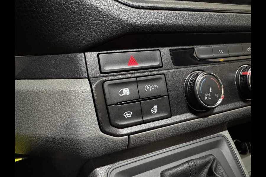 Volkswagen Crafter 2.0 TDI 177pk Automaat L3H3 / L2H2 Highline Camera Carplay Trekhaak Cruise control  Massage stoel