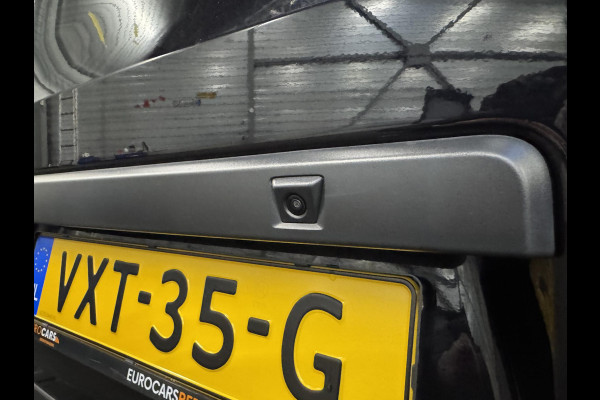 Volkswagen Crafter 2.0 TDI 177pk Automaat L3H3 / L2H2 Highline Camera Carplay Trekhaak Cruise control  Massage stoel