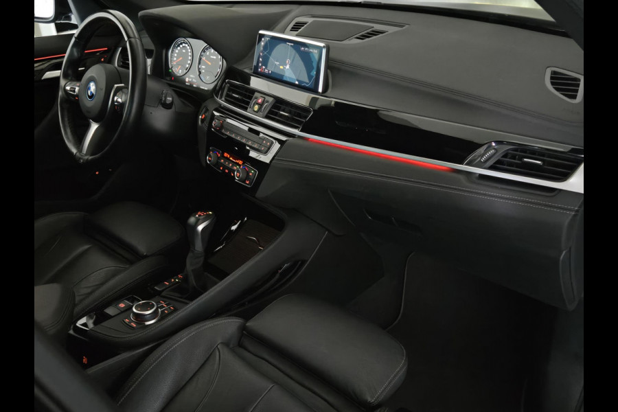 BMW X1 xDrive25e Sport Line | SPORTSTOELEN | LEDER | 18 INCH VELGEN |