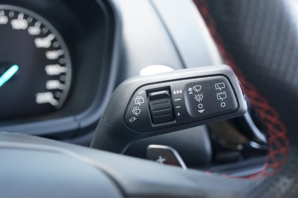 Ford EcoSport 1.0 EcoBoost ST-Line Black + APPLE CARPLAY / KEYLESS / SENSOREN / VOORRUITVERWARMING