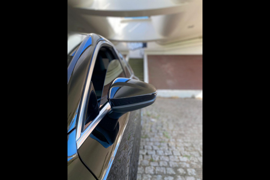 Audi A3 Limousine 30 TFSI Business edition Virtual Carplay Navi