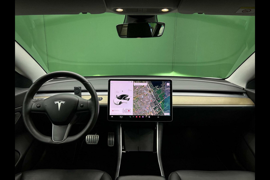 Tesla Model 3 Performance AWD 75 kWh Trekhaak | Marge | NAP