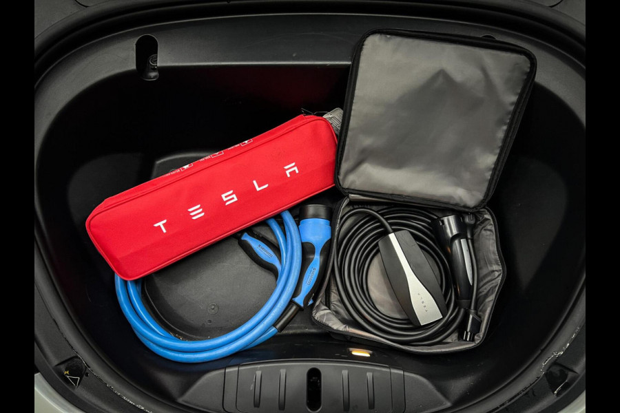 Tesla Model 3 Performance AWD 75 kWh Trekhaak | Marge | NAP