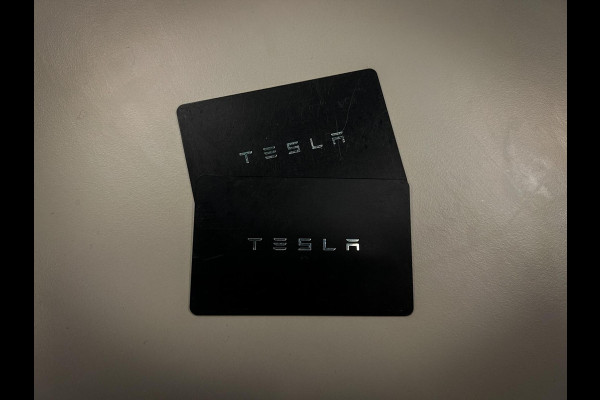 Tesla Model 3 Performance AWD 75 kWh Trekhaak | Marge | NAP
