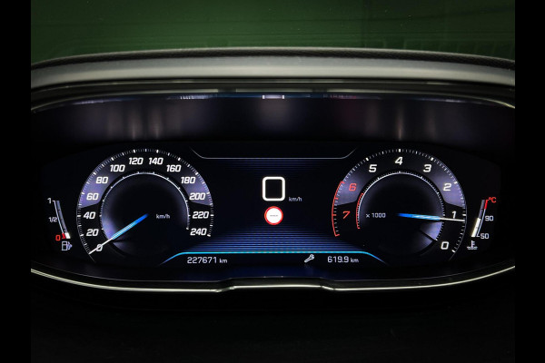 Peugeot 3008 1.2 Premium Carplay | Camera | Keyless NAP