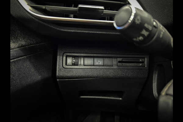 Peugeot 3008 1.2 Premium Carplay | Camera | Keyless NAP