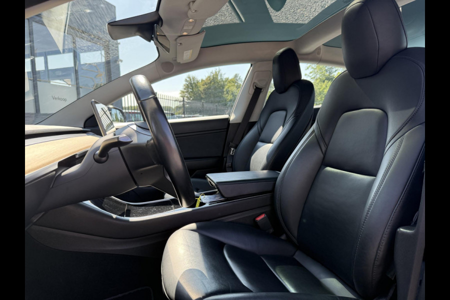 Tesla Model 3 Long Range AWD 75 kWh 2e Eigenaar,Autopilot,Panodak,Leder,360 Camera,NL Auto,N.A.P,APK tot 03-2027