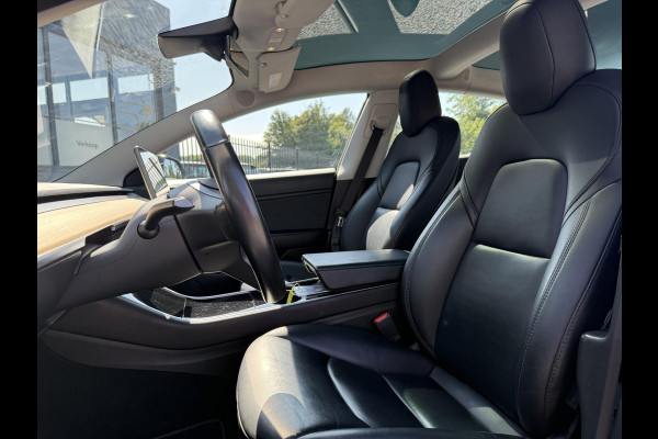 Tesla Model 3 Long Range AWD 75 kWh 2e Eigenaar,Autopilot,Panodak,Leder,360 Camera,NL Auto,N.A.P,APK tot 03-2027