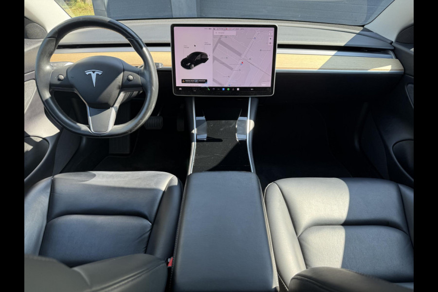 Tesla Model 3 Long Range AWD 75 kWh 2e Eigenaar,Autopilot,Panodak,Leder,360 Camera,NL Auto,N.A.P,APK tot 03-2027