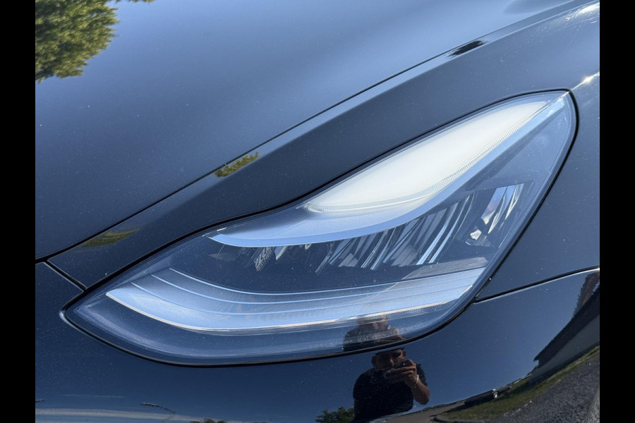 Tesla Model 3 Long Range AWD 75 kWh 2e Eigenaar,Autopilot,Panodak,Leder,360 Camera,NL Auto,N.A.P,APK tot 03-2027