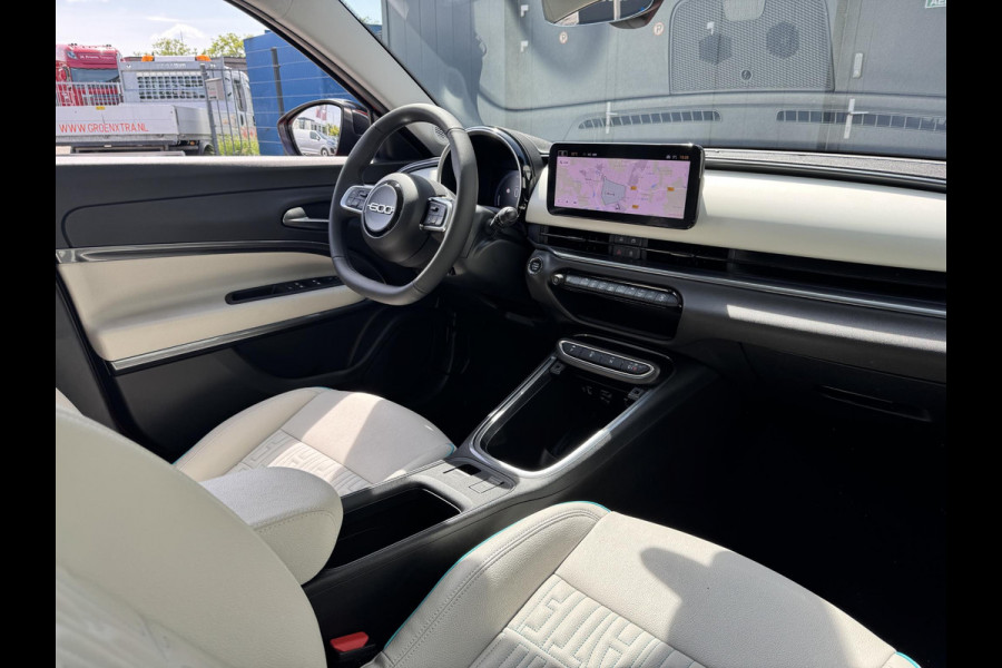 Fiat 600E La Prima 54 kWh | Lederen bekleding | Elektr. achterklep | Zeer compleet | Prijs is rijklaar