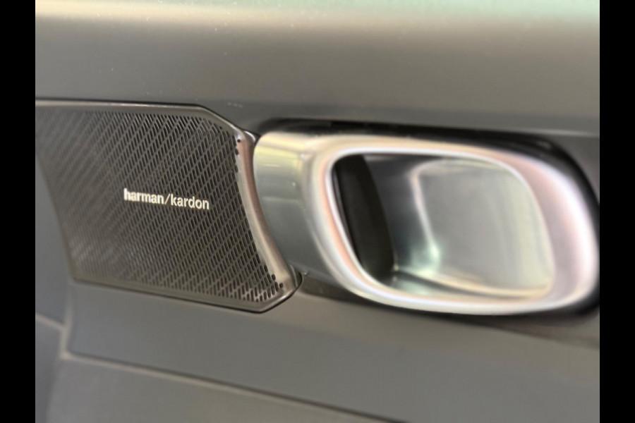 Volvo XC40 Recharge Ultimate 70 kWh | Pano | ACC | keyless | 360 camera | Google | Harman/Kardon