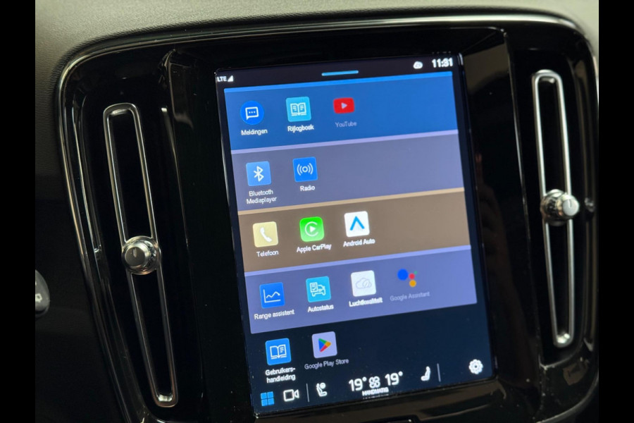 Volvo XC40 Recharge Ultimate 70 kWh | Pano | ACC | keyless | 360 camera | Google | Harman/Kardon