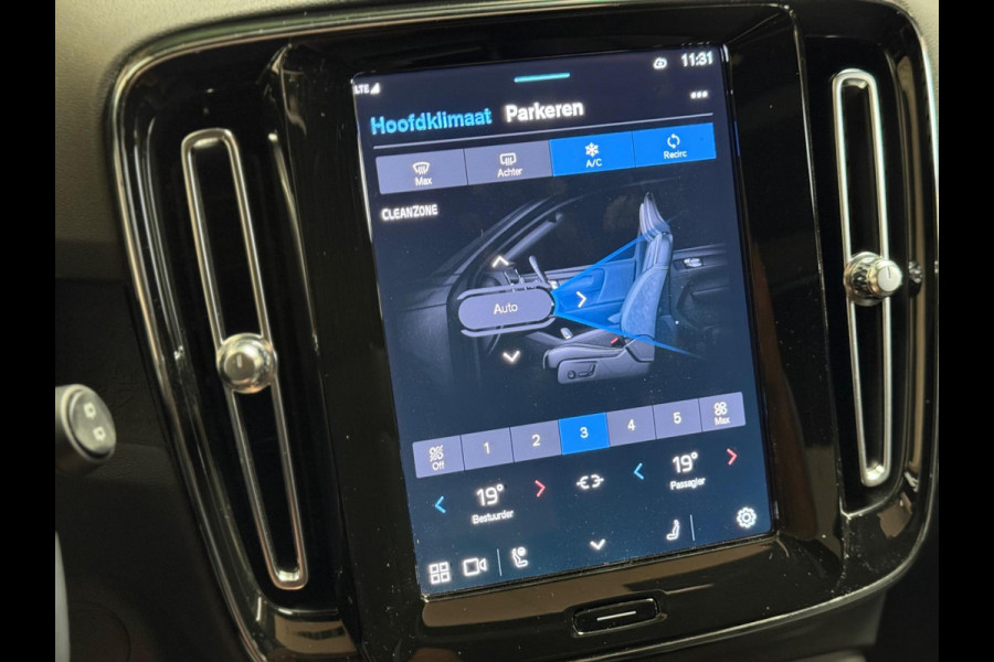 Volvo XC40 Recharge Ultimate 70 kWh | Pano | ACC | keyless | 360 camera | Google | Harman/Kardon