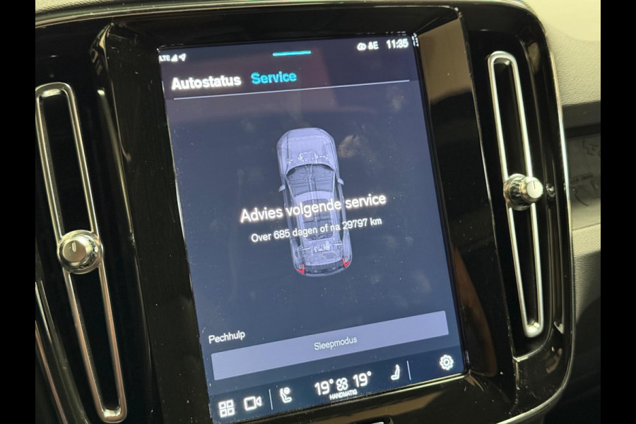 Volvo XC40 Recharge Ultimate 70 kWh | Pano | ACC | keyless | 360 camera | Google | Harman/Kardon