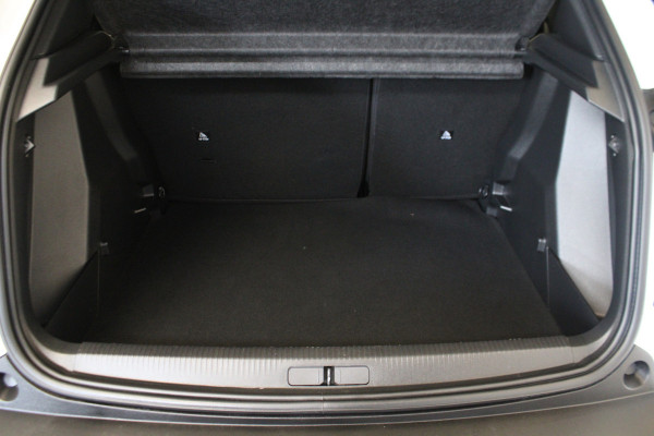 Peugeot 2008 1.2 PureTech Active |Navi|