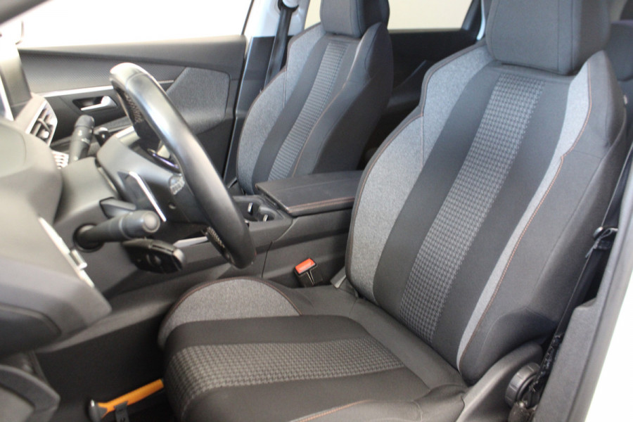 Peugeot 5008 1.2 PureTech Blue Lease Executive |Navi|Camera|