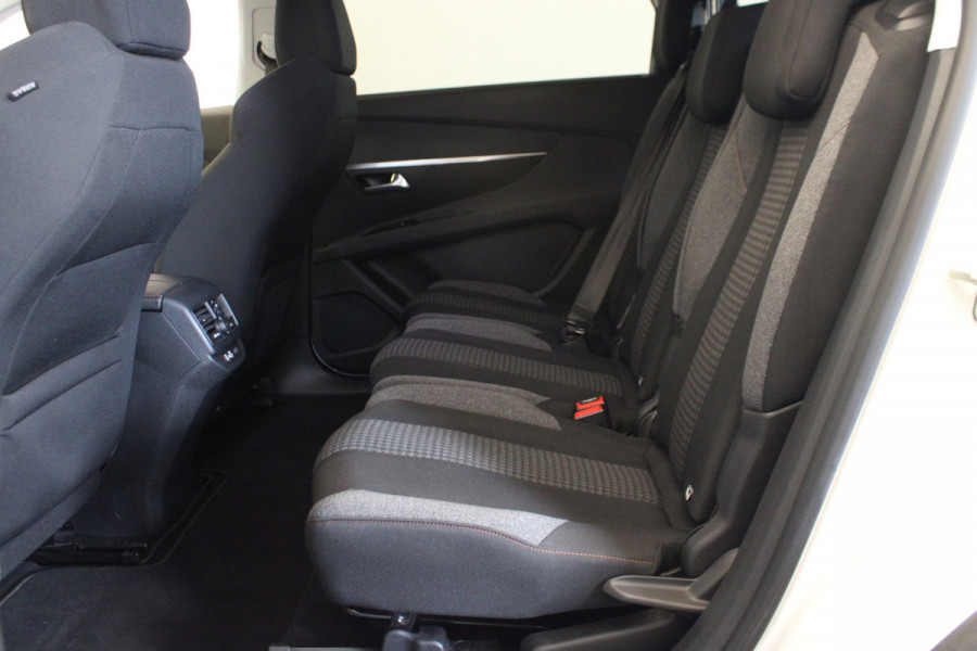 Peugeot 5008 1.2 PureTech Blue Lease Executive |Navi|Camera|
