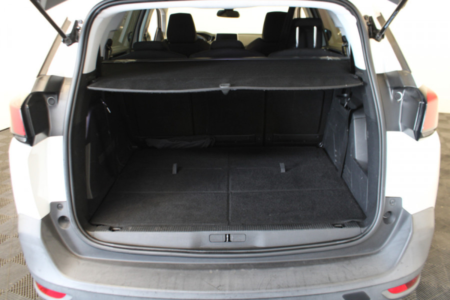 Peugeot 5008 1.2 PureTech Blue Lease Executive |Navi|Camera|