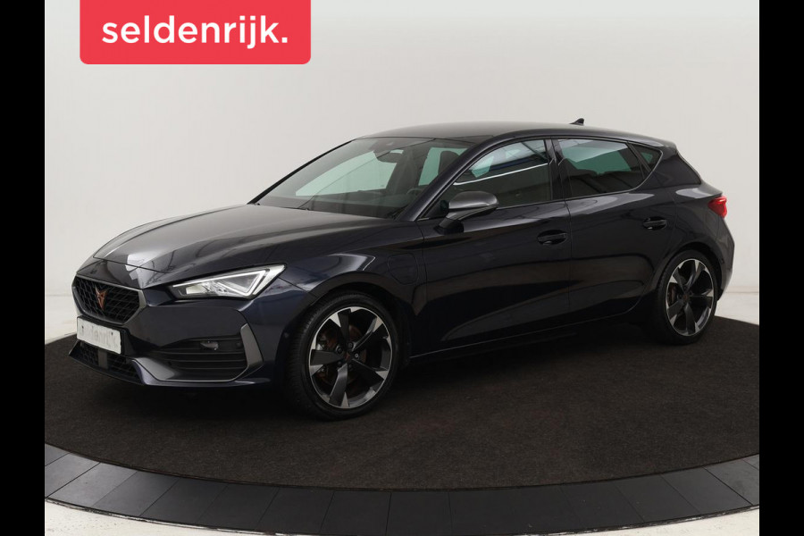 CUPRA Leon 1.4 e-Hybrid | Stoel & stuurverwarming | Camera | Adaptive cruise | Carplay | Navigatie | Sfeerverlichting | Keyless | Sportstoelen | Full LED | PHEV