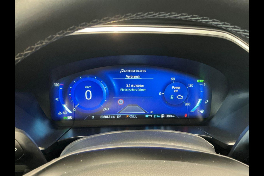 Ford Kuga 2.5 PHEV Vignale |  Weg/Uitklapbare Trekhaak (Elektrisch bedienbaar) | Adaptive cruise control | Winter Pack | Privacy glass | 1.500 kg trekgewicht