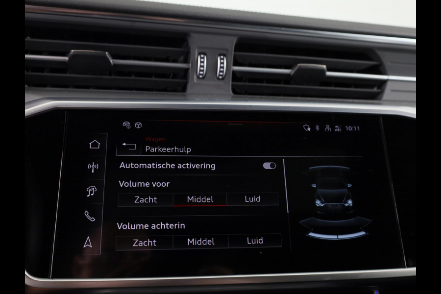 Audi A6 Avant 55 TFSI e quattro S edition Competition 367 pk S-tronic | Nappa leder | Navigatie | Panoramadak | Elektr. trekhaak | Parkeersensoren (Park assist) | Rondomzicht camera | S-Line |