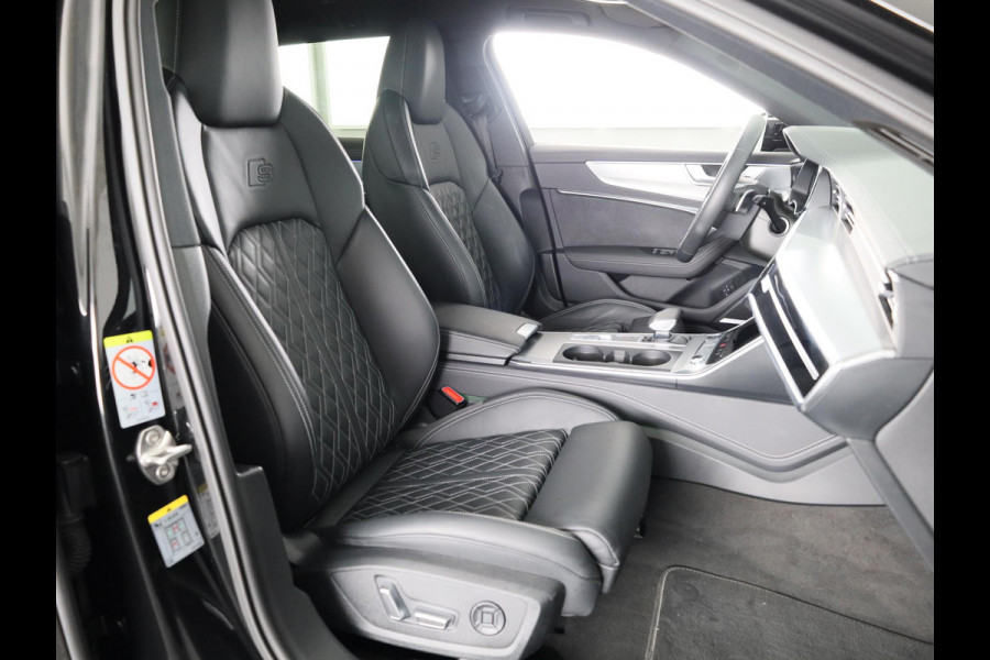 Audi A6 Avant 55 TFSI e quattro S edition Competition 367 pk S-tronic | Nappa leder | Navigatie | Panoramadak | Elektr. trekhaak | Parkeersensoren (Park assist) | Rondomzicht camera | S-Line |