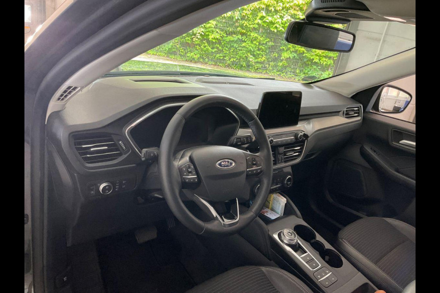 Ford Kuga 2.5 PHEV Titanium X | Weg/Uitklapbare Trekhaak (Elektrisch bedienbaar) | Adaptive cruise control | Winter Pack | Dodehoeksensoren | Bang&Olufsen | Head up Display | Half leder bekleding | 1.500 kg trekgewicht