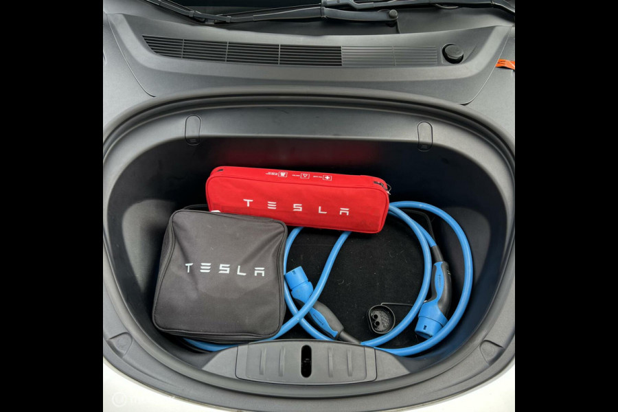 Tesla Model 3 Long Range AWD 78 kWh Wit 2019 TREKHAAK