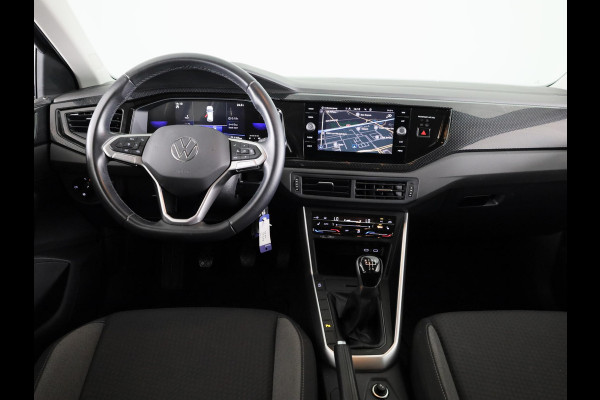 Volkswagen Polo 1.0 TSI Life Business 95 pk | Verlengde garantie | Navigatie | Parkeersensoren | Achteruitrijcamera | Adaptieve cruise control | LED koplampen |