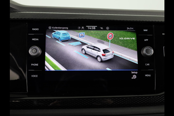 Volkswagen Polo 1.0 TSI Life Business 95 pk | Verlengde garantie | Navigatie | Parkeersensoren | Achteruitrijcamera | Adaptieve cruise control | LED koplampen |
