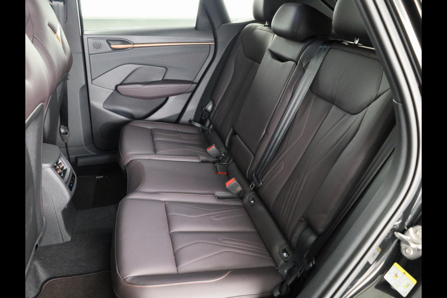 CUPRA Terramar 1.5 TSI e-Hybrid VZ Performance 272 pk Automaat (DSG) | Navigatie | Panoramadak | Parkeersensoren (Park assist) | Rondomzicht camera | Matrix LED koplampen | Lederen bekleding | Elektr. voorstoelen met geheugen |