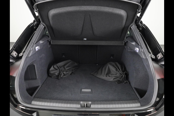 CUPRA Terramar 1.5 TSI e-Hybrid VZ Performance 272 pk Automaat (DSG) | Navigatie | Panoramadak | Parkeersensoren (Park assist) | Rondomzicht camera | Matrix LED koplampen | Lederen bekleding | Elektr. voorstoelen met geheugen |