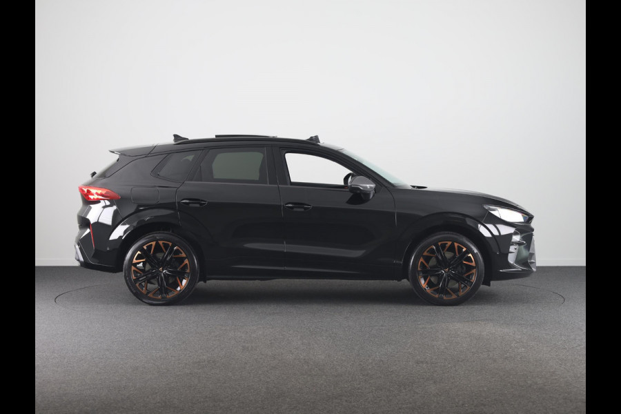 CUPRA Terramar 1.5 TSI e-Hybrid VZ Performance 272 pk Automaat (DSG) | Navigatie | Panoramadak | Parkeersensoren (Park assist) | Rondomzicht camera | Matrix LED koplampen | Lederen bekleding | Elektr. voorstoelen met geheugen |