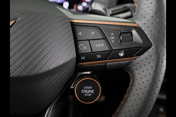 CUPRA Terramar 1.5 TSI e-Hybrid VZ Performance 272 pk Automaat (DSG) | Navigatie | Panoramadak | Parkeersensoren (Park assist) | Rondomzicht camera | Matrix LED koplampen | Lederen bekleding | Elektr. voorstoelen met geheugen |