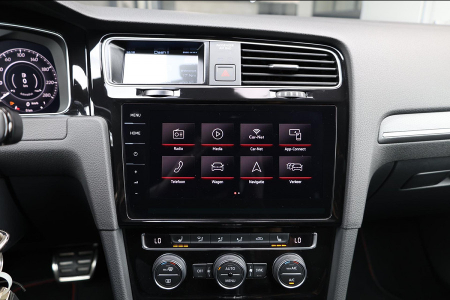 Volkswagen Golf 2.0 TSI GTI TCR 290+PK AKRAPOVIC/VIRTUAL/SFEER/PANO/LEER+S.VERWARMING/CAM/19'LMV/ECC/12 MDN GARANTIE!