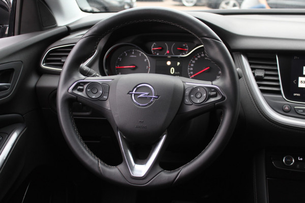 Opel Grandland X 1.2 Turbo Edition / Camera / Apple CarPlay / Keyless / 18'' / Stuurverwarming / Stoelverwarming / DAB / Elektr. achterklep / Cruise Control