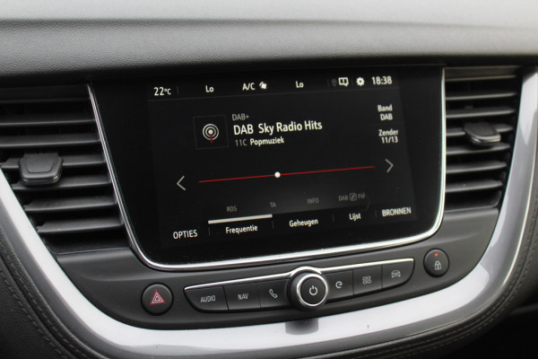 Opel Grandland X 1.2 Turbo Edition / Camera / Apple CarPlay / Keyless / 18'' / Stuurverwarming / Stoelverwarming / DAB / Elektr. achterklep / Cruise Control