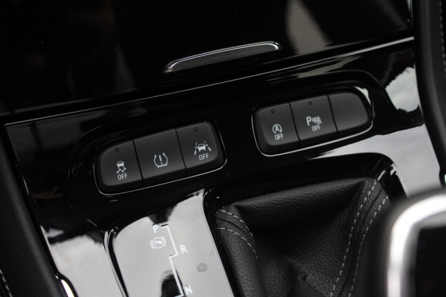 Opel Grandland X 1.2 Turbo Edition / Camera / Apple CarPlay / Keyless / 18'' / Stuurverwarming / Stoelverwarming / DAB / Elektr. achterklep / Cruise Control