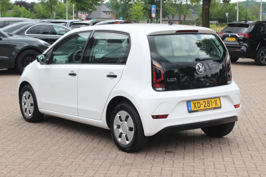 Volkswagen up! 1.0 BMT take up! / Airco / Radio / LED Dagrijverlichting / Elektr. ramen voor / Parrot