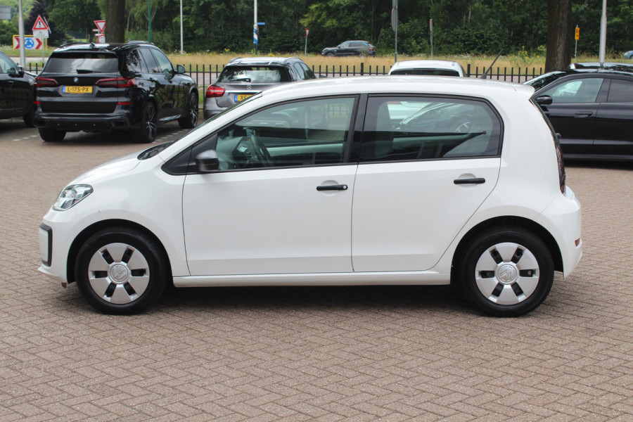 Volkswagen up! 1.0 BMT take up! / Airco / Radio / LED Dagrijverlichting / Elektr. ramen voor / Parrot