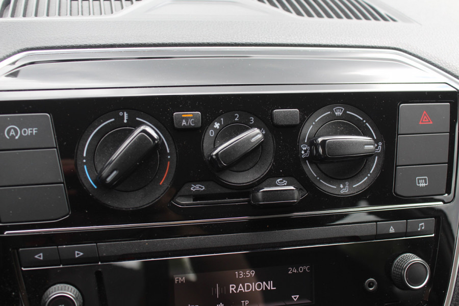 Volkswagen up! 1.0 BMT take up! / Airco / Radio / LED Dagrijverlichting / Elektr. ramen voor / Parrot