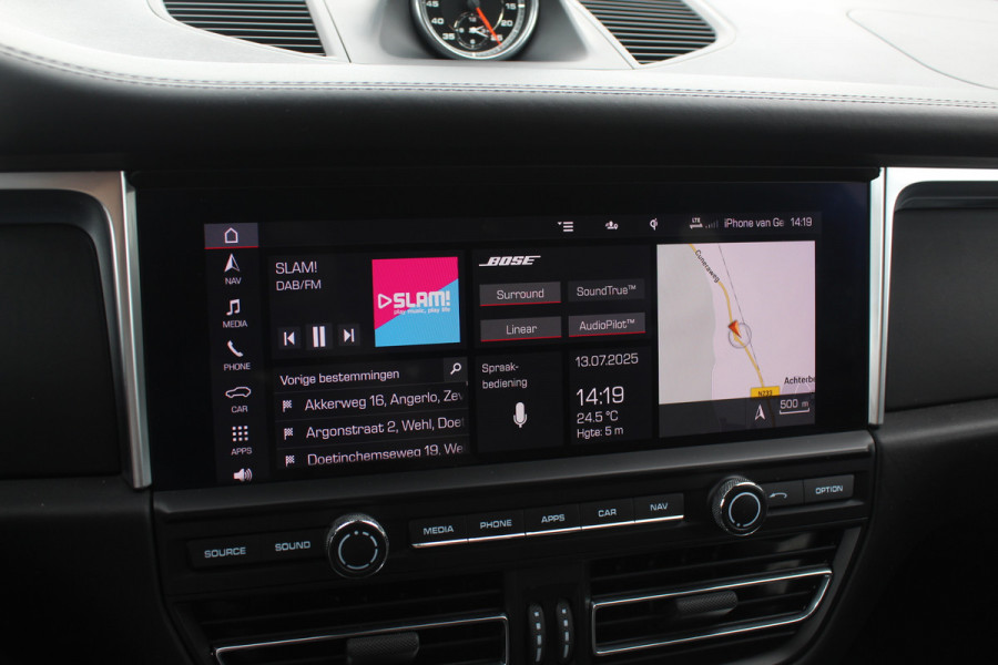 Porsche Macan 3.0 S / Trekhaak / Panoramadak / 360Camera / 21'' / Bose / Luchtvering / Stoelventilatie / Apple CarPlay / Sportstoelen / Stuurverwarming / Dodehoek / DAB / Stoelverwarming / Cruise Control