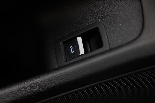 Audi A5 Sportback 2.0 TFSI S-line / AUT / NAP / Virtual Cockpit / 190 PK / Navi / Ecc / Cruise Control / Led / Pdc / 19 Inch