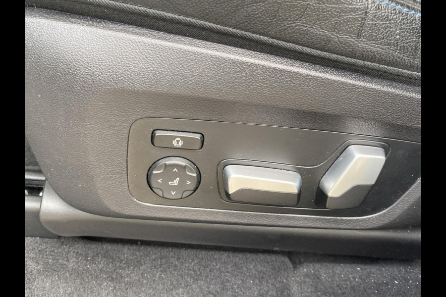 BMW iX3 High Executive 80 kWh M SPORT DEALER ONDERHOUDEN | MEGA COMPLEET (oa: DRIVING ASSIST.PROFF.-HARMAN KARDON-DODE HOEK-ELECTR.STOELEN-ADAPTIEF ONDERSTEL etc.) | RIJKLAARPIJS incl. 12mnd BOVAG