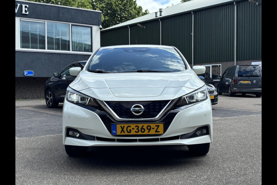 Nissan Leaf Tekna 40 kWh RIJKLAARPRIJS INCL. 12MND BOVAG GARANTIE | GOED ONDERHOUDEN