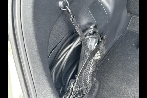 Nissan Leaf Tekna 40 kWh RIJKLAARPRIJS INCL. 12MND BOVAG GARANTIE | GOED ONDERHOUDEN