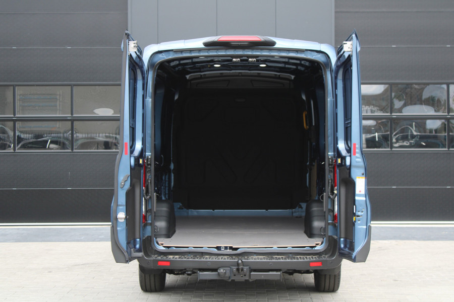 Ford Transit 350 2.0 TDCI L3H2 Limited 165pk - Adaptive Cruise - Luchtvering - Blind Spot - 360 camera - Navigatie - Stoel-Stuurverwarming -